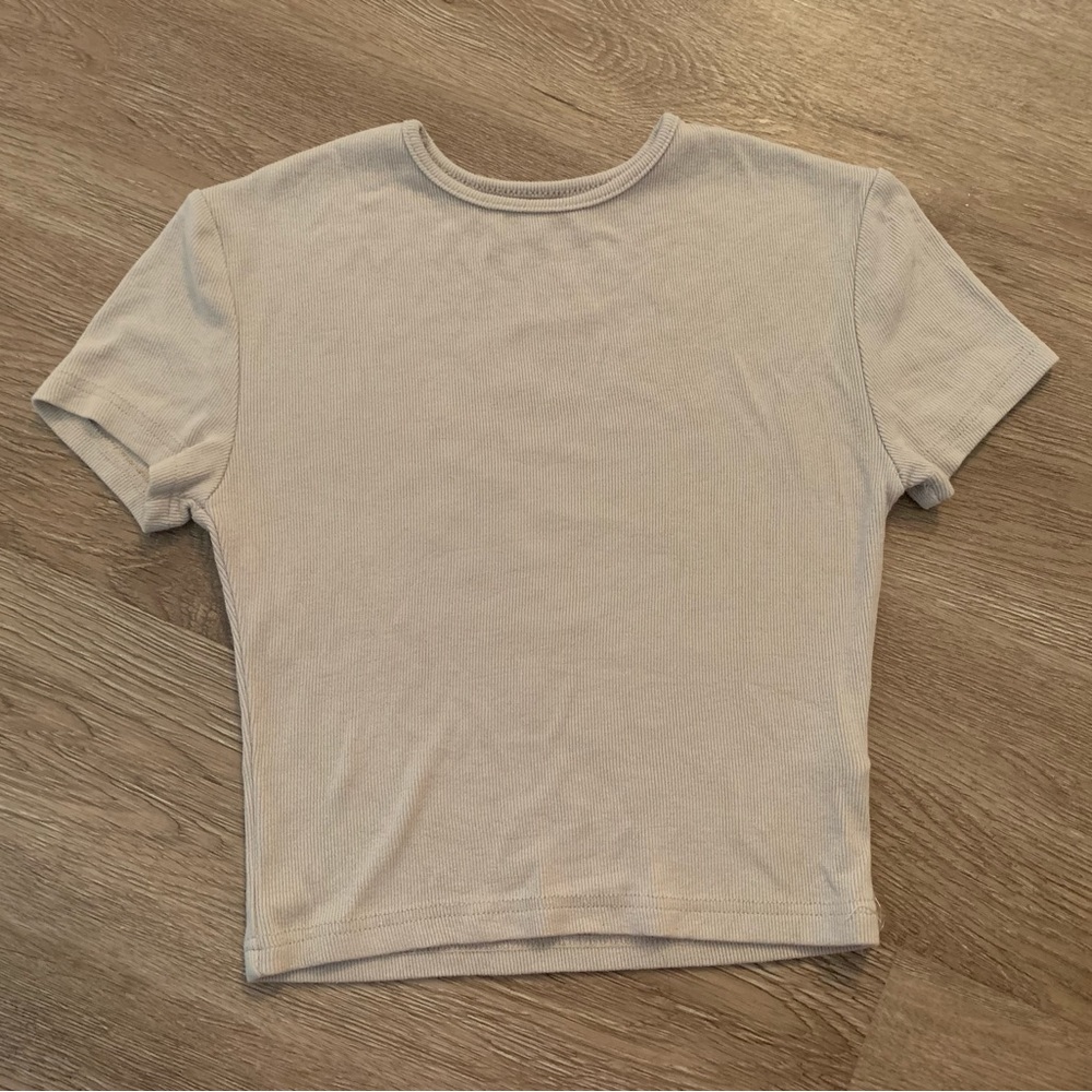 tan basic baby tee
